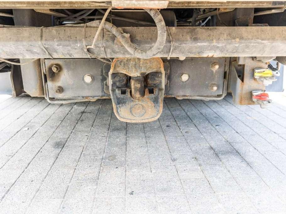 Renault D14 250 + DHOLLANDIA Photo 17