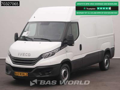 Iveco Daily 35S18 3.0L Automaat 180PK 3,5t Trekhaak L2H2 LED Navi Airco Cruise Camera Euro6 L2 Airco Trek sold by BAS World B.V.