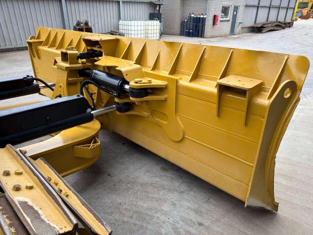 Caterpillar D6N LGP Photo 15
