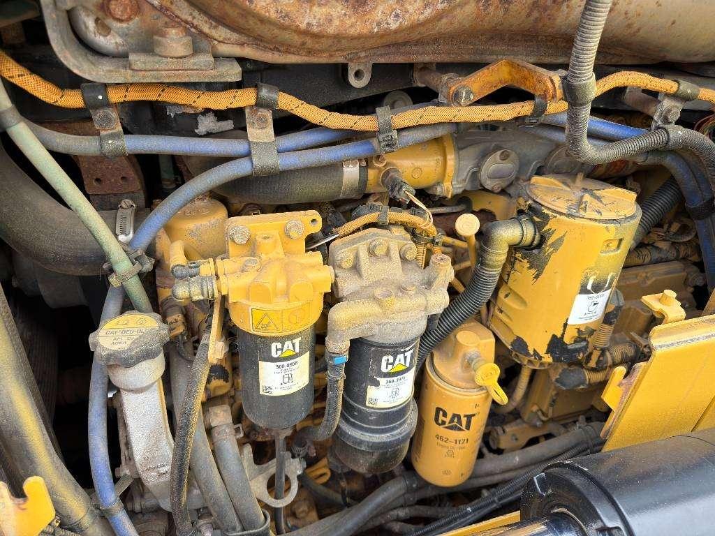 Caterpillar D6N LGP Photo 25