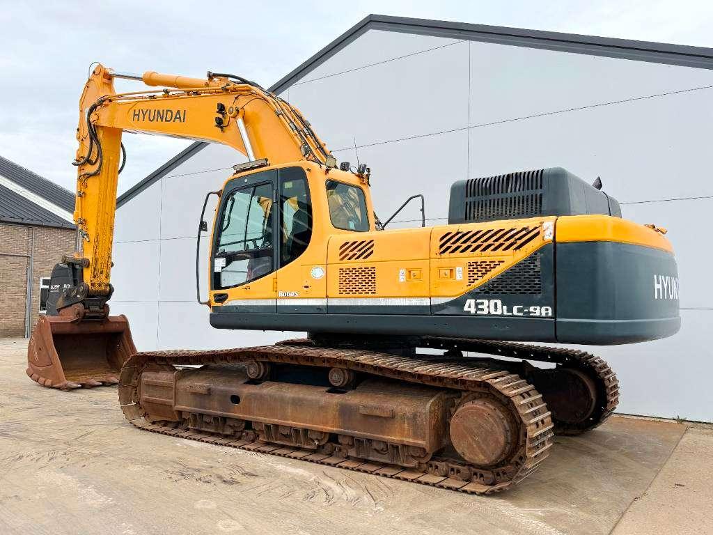 Hyundai R430LC - Hammer Lines / Quick Coupler Photo 3