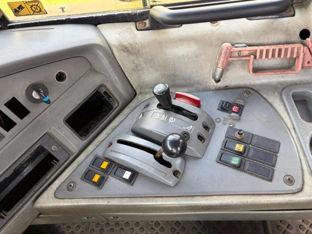 Volvo A30D Photo 19