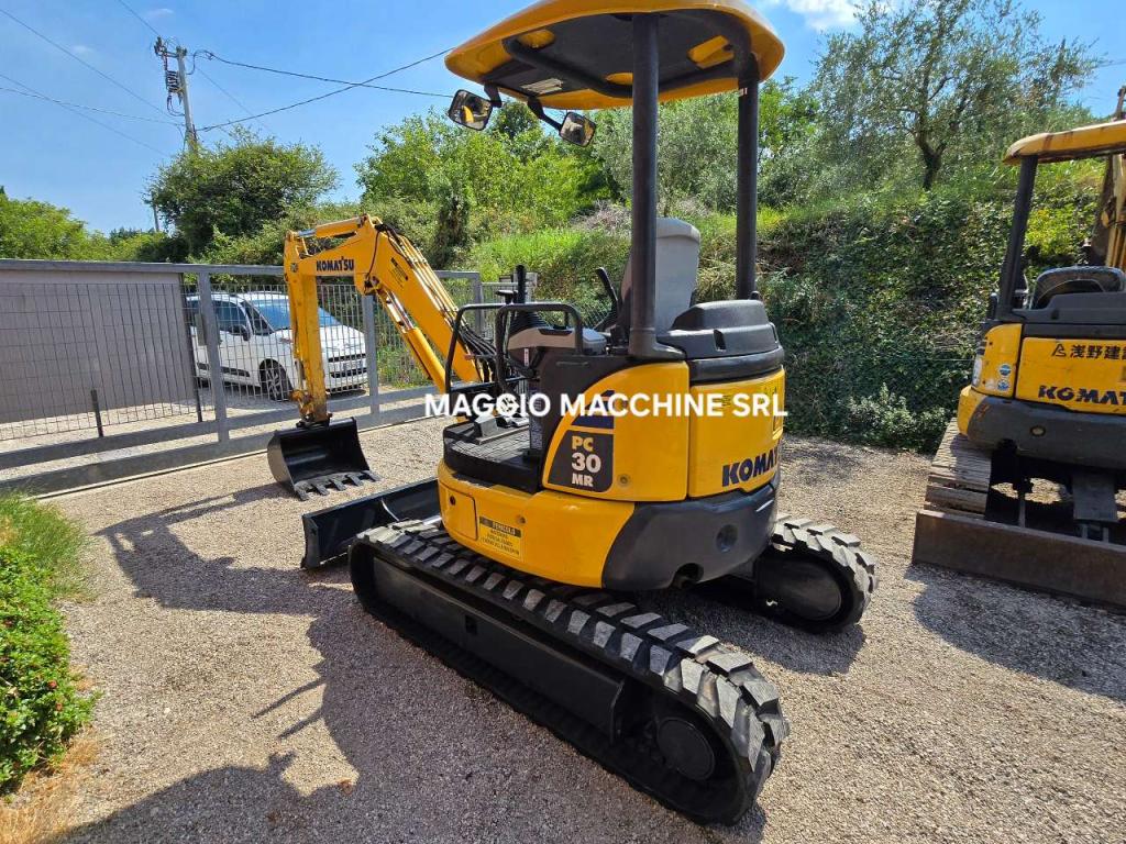Komatsu PC30 MR3 Photo 5