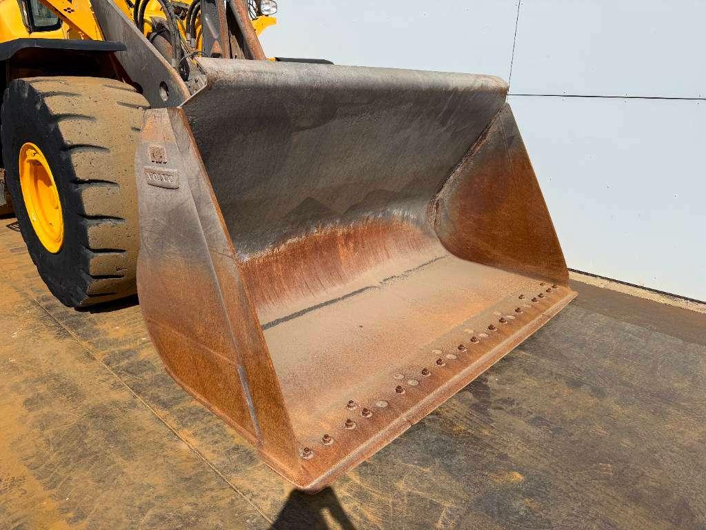 Volvo L150H - German Machine / Automatic Greasing Photo 18