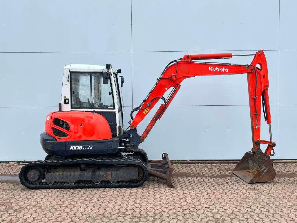 Kubota KX161-3a - Blade / Hammer Lines Photo 6