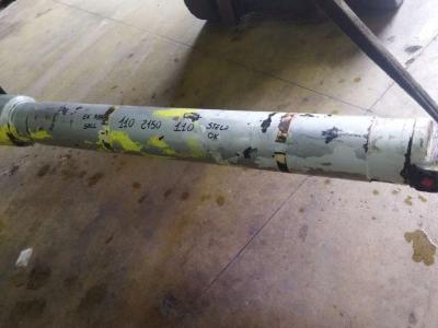 Lifting piston for Fiat Hitachi Ex 355 sold by PRV Ricambi Srl