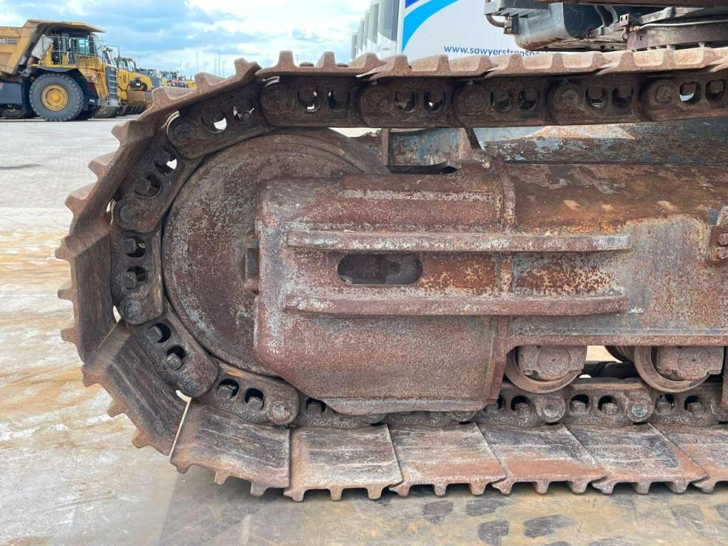 Doosan DX300LC-5 Photo 11