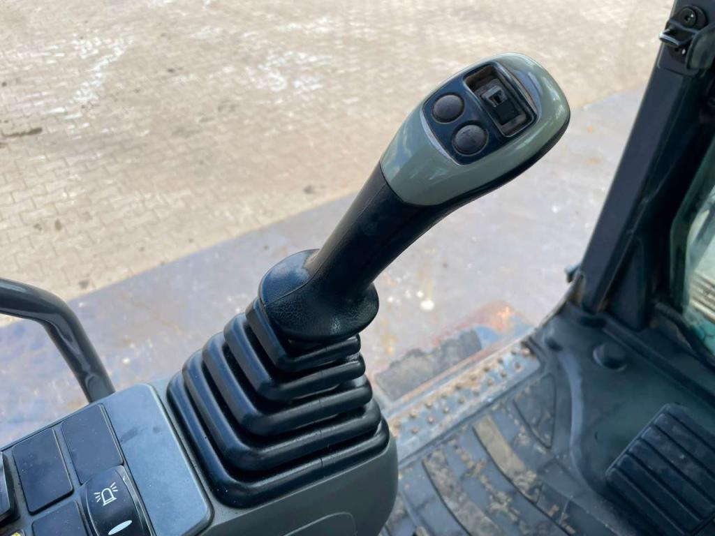 Doosan DX300LC-5 Photo 26