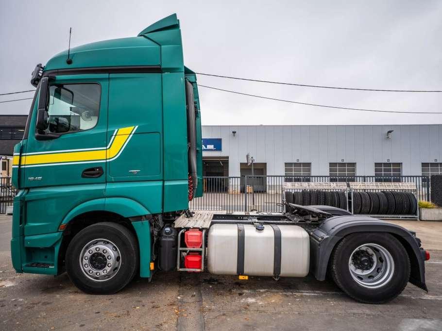 Mercedes-Benz ACTROS 1845 LS Photo 6