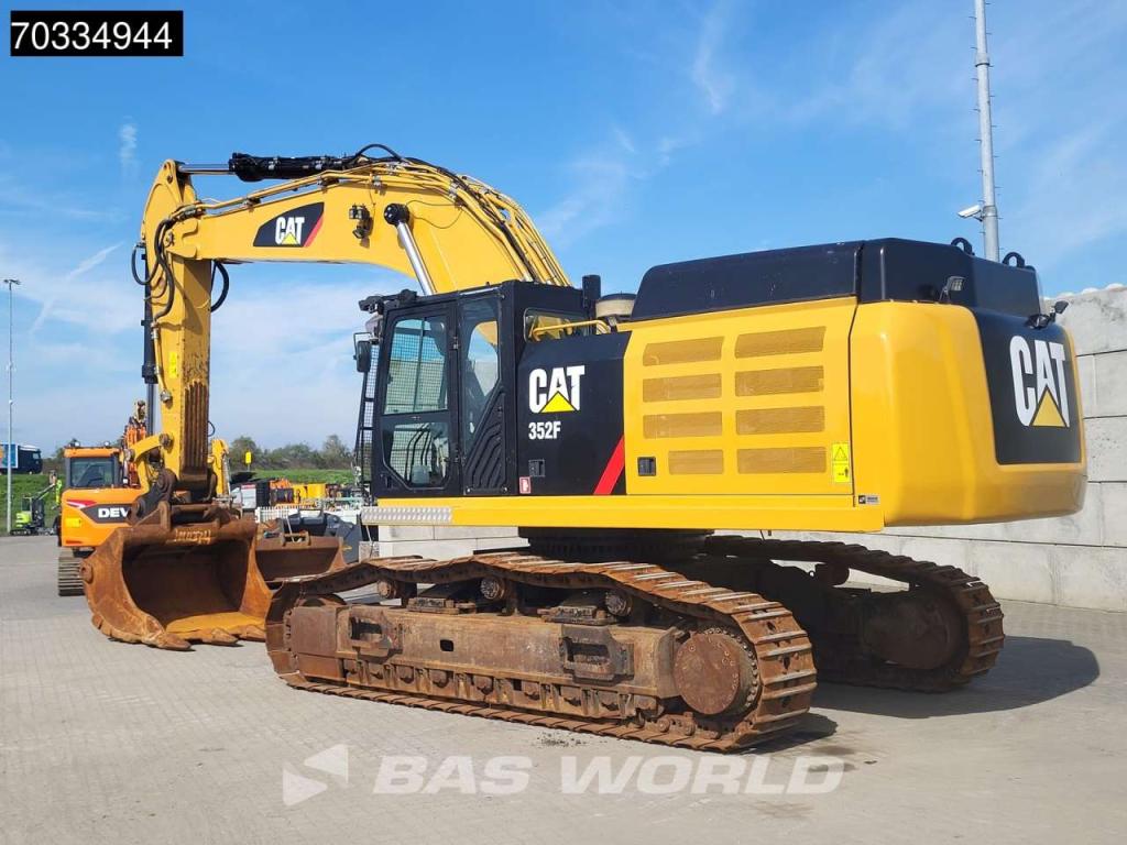 Caterpillar 352 F Photo 2