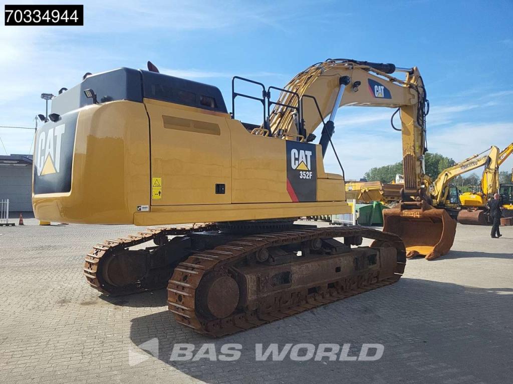 Caterpillar 352 F Photo 5