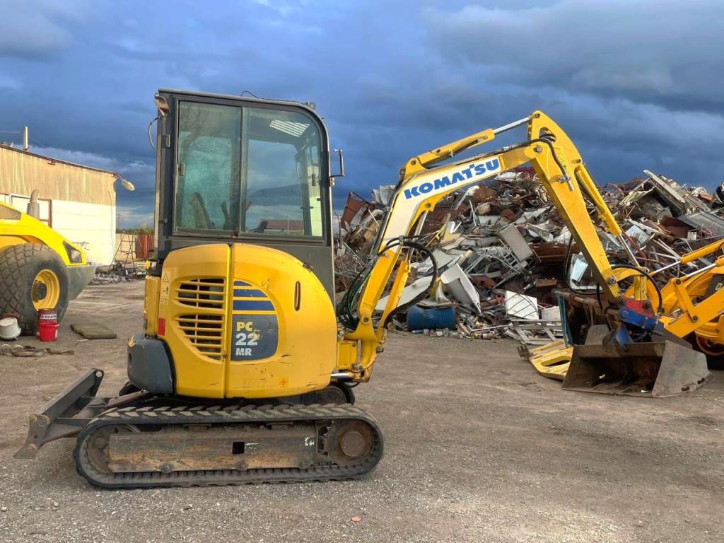 Komatsu PC22MR-3 Photo 2