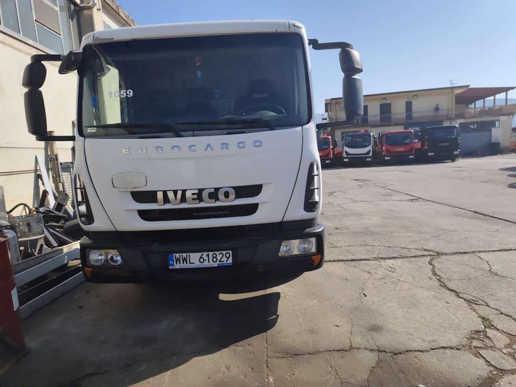 Iveco EUROCARGO 100E18 Photo 18