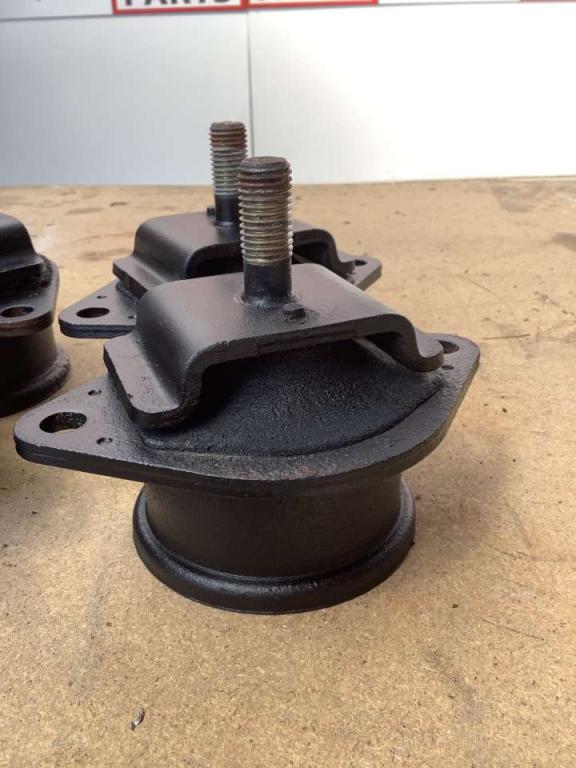 Cabin base for Hitachi ZX160LC Photo 2