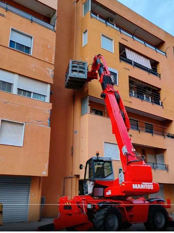 Manitou rotativo Photo 1