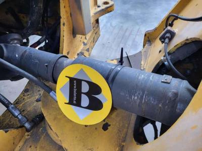 Volvo propeller shaft 15085426 for Volvo loaders sold by Balavto