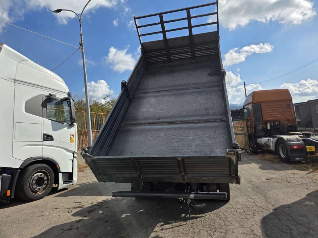Iveco EUROCARGO CUBE 80E22P Photo 12