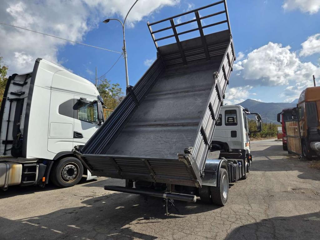 Iveco EUROCARGO CUBE 80E22P Photo 13