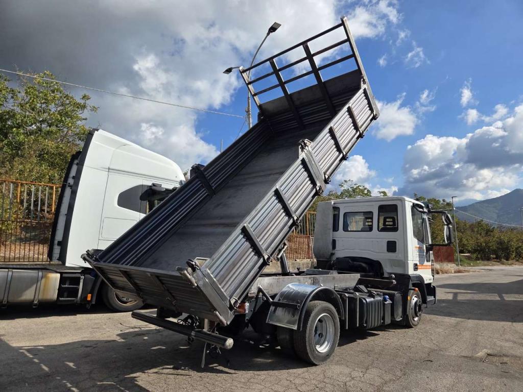 Iveco EUROCARGO CUBE 80E22P Photo 14