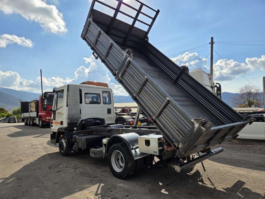 Iveco EUROCARGO CUBE 80E22P Photo 4