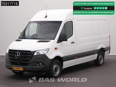 Mercedes-Benz Sprinter 317 CDI 2025 Model Automaat L2H2 170PK LED Xenon Navi Airco Cruise Camera 10inch MBUX CarP sold by BAS World B.V.