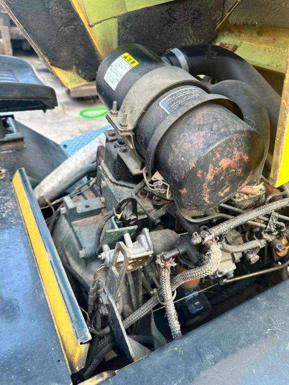 Yanmar C30R Photo 15