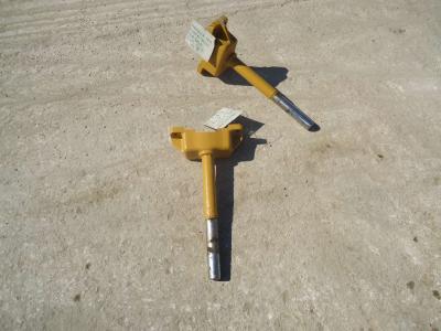 Idler wheel fork for Fiat Allis FL9 sold by OLM 90 Srl