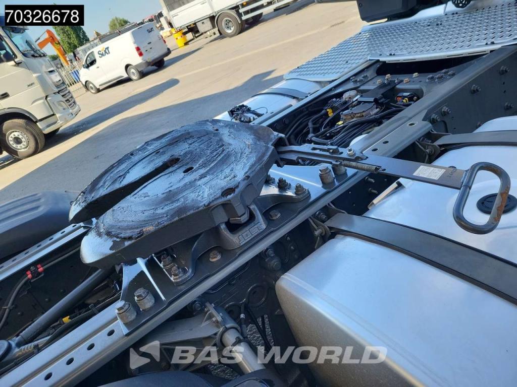 Daf XF XF 4X2 2x Tanks Standklima ACC Photo 14