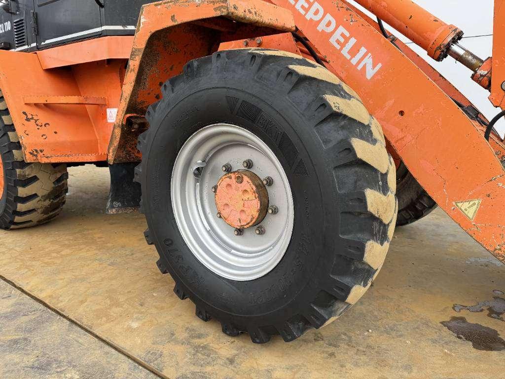 Schaeff ZL110 - Forks + Bucket / Quick Coupler Photo 23