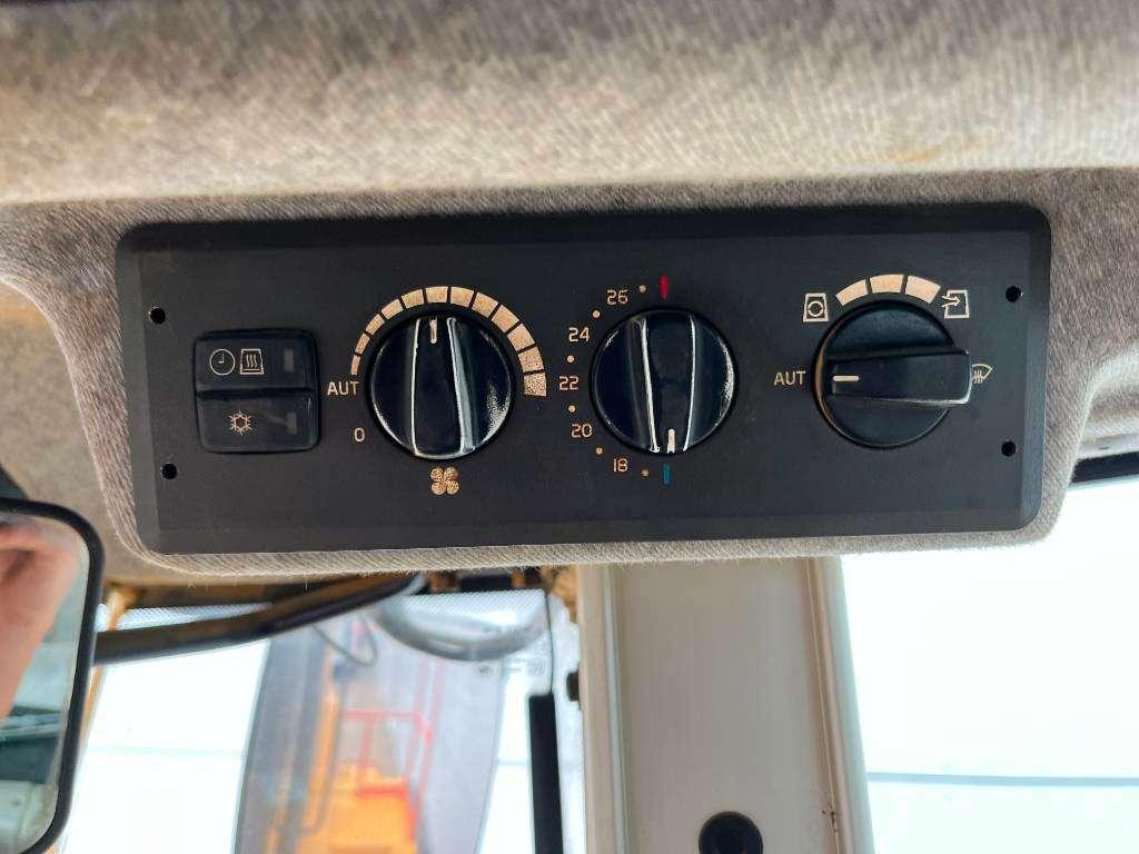 Volvo L180H German Machine / Automatic Greasing / Camera Photo 14