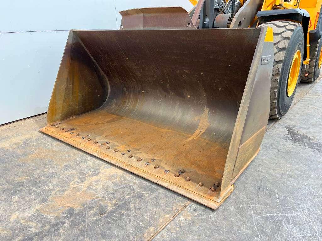 Volvo L180H German Machine / Automatic Greasing / Camera Photo 15