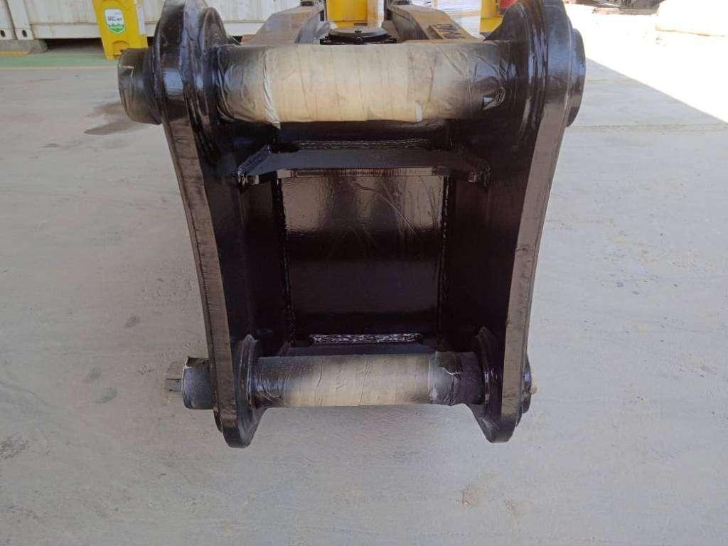 Caterpillar H180GC (2pcs available at Abu Dhabi) Photo 6