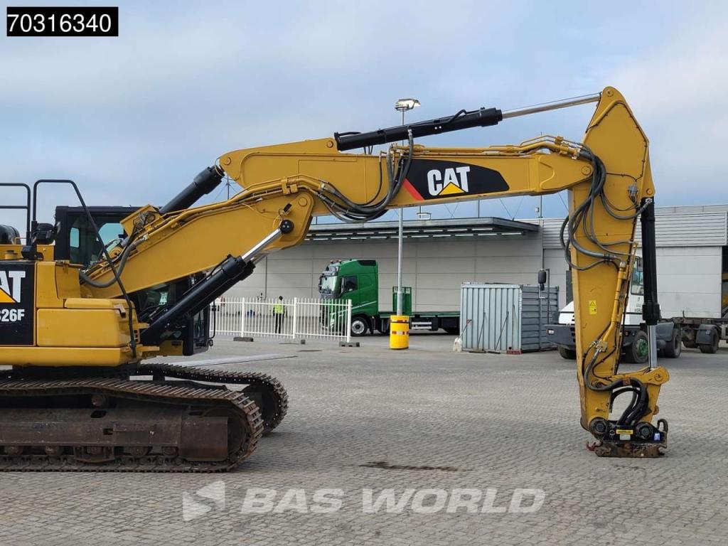 Caterpillar 326 F LN Narrow Photo 9