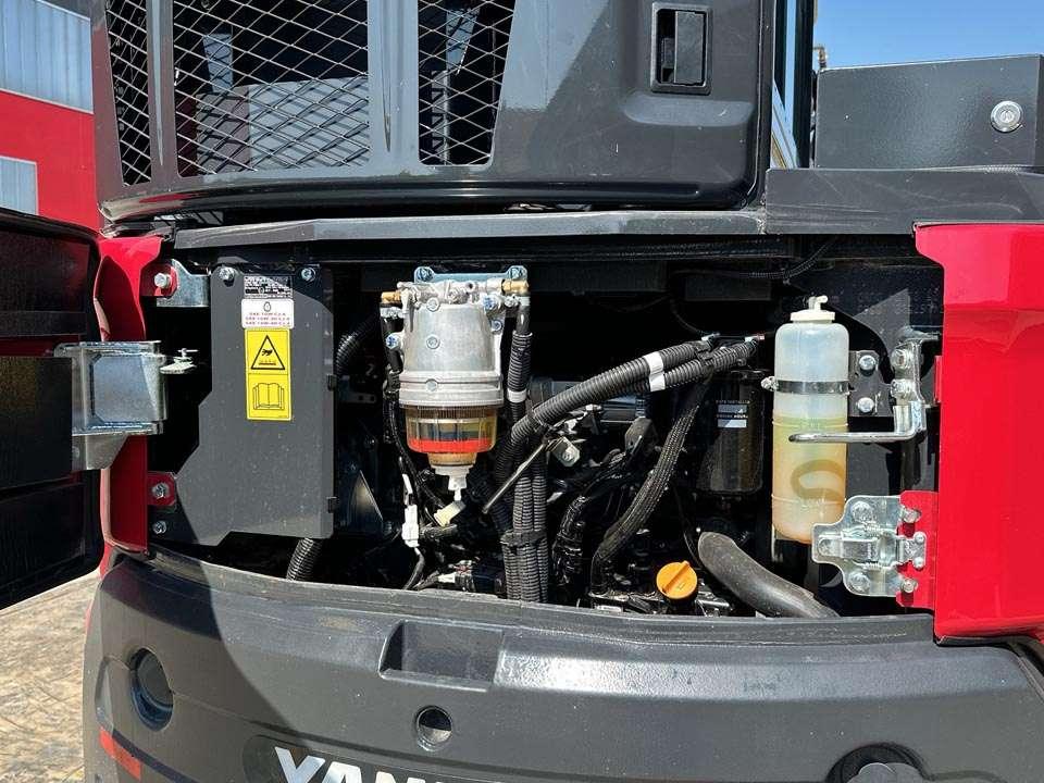 Yanmar VIO50-6B Photo 11