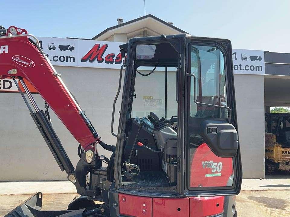Yanmar VIO50-6B Photo 12