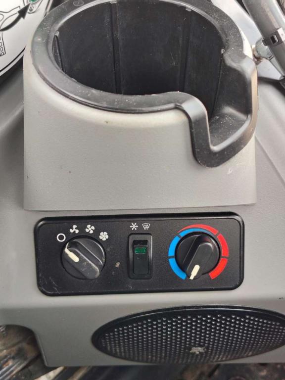 Bobcat T 590 Photo 25