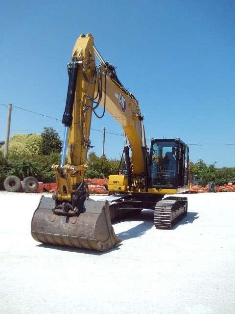 Caterpillar 323 NEXT GENERATION - FULL OPTINAL Photo 5