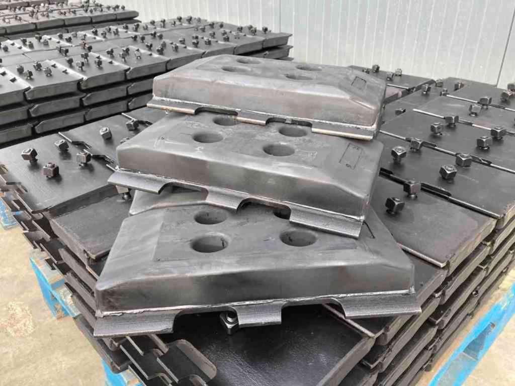Undercarriage for Vögele Rubber Asphalt Pads Photo 4
