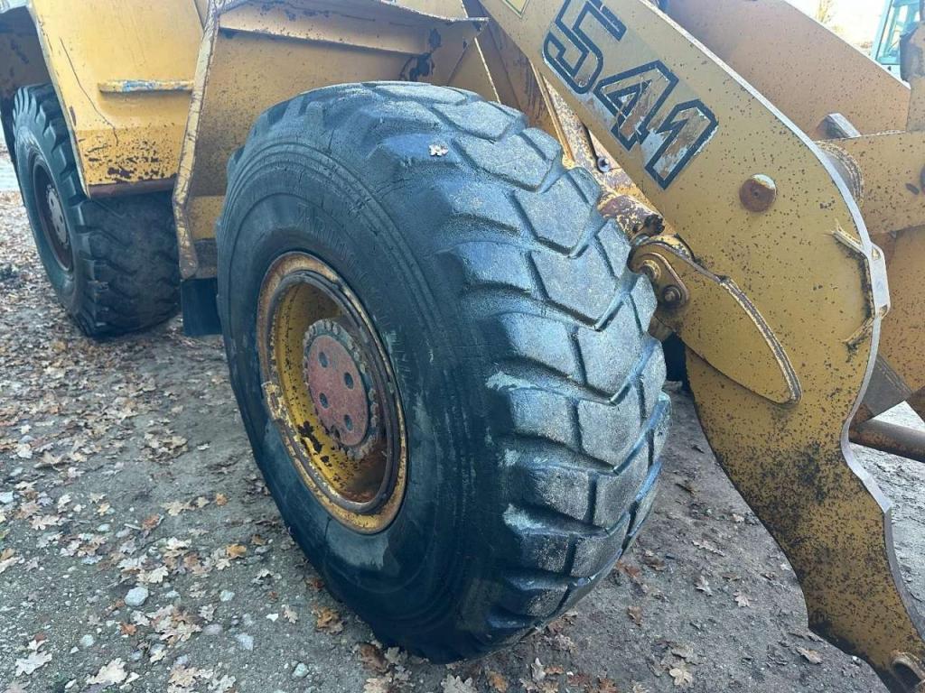 Liebherr L541 Included spare wheels Photo 11