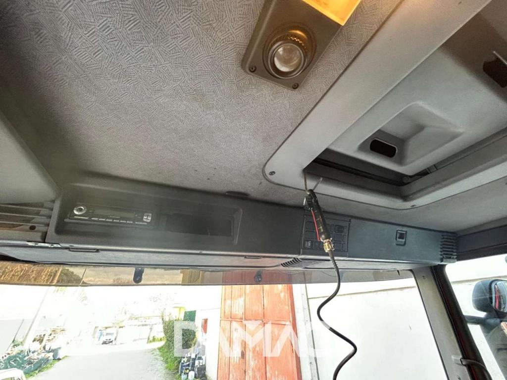 Scania 420 Photo 19