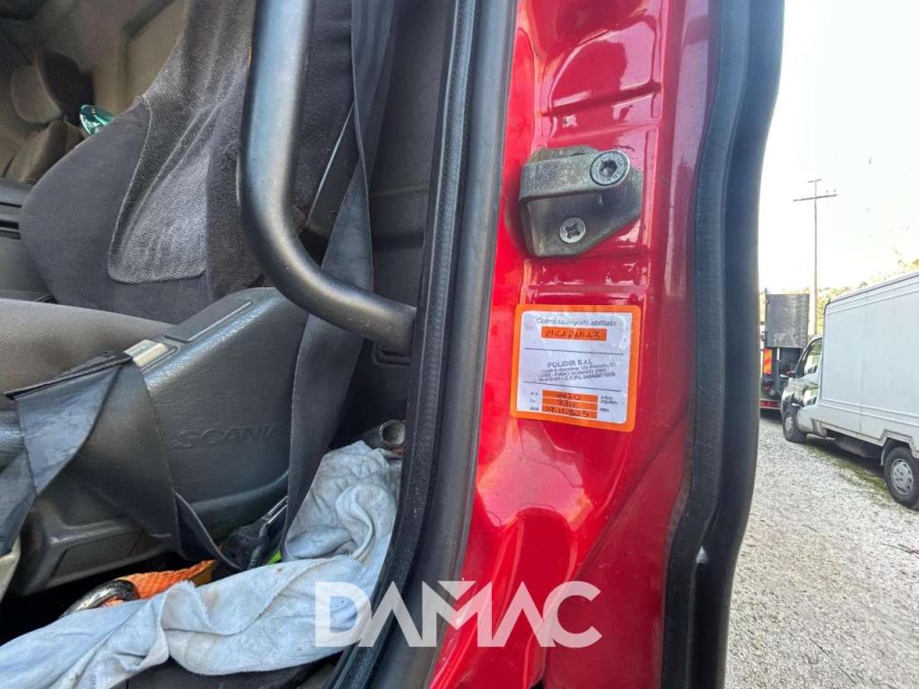 Scania 420 Photo 22