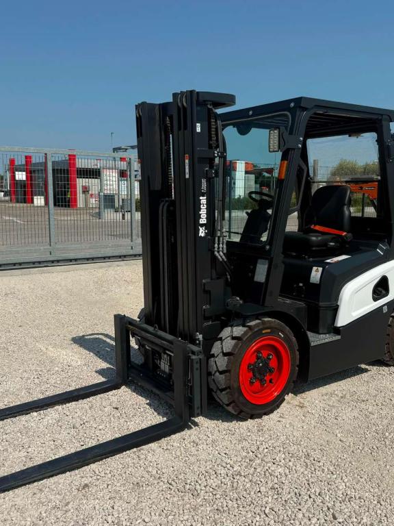 Bobcat D25NXP (NUOVO) Photo 2