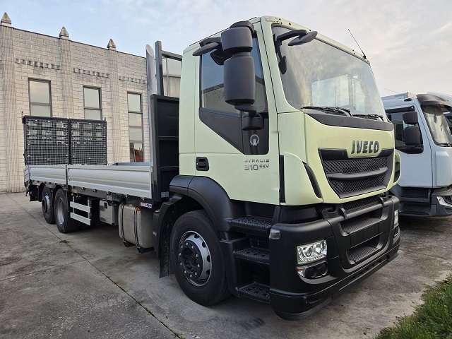 Iveco Stralis AD 260S31 Photo 2