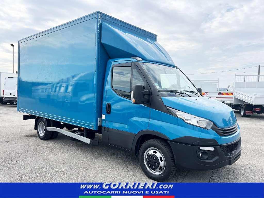 Iveco DAILY 35-160 Photo 2