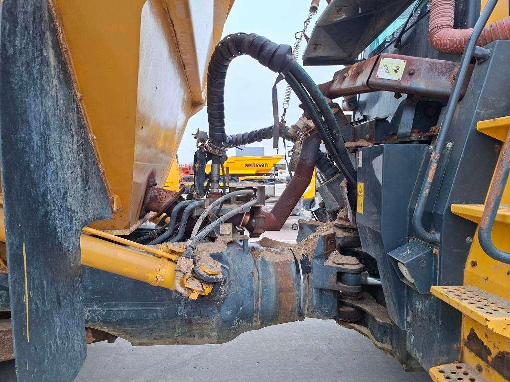 Komatsu HM300-3 Photo 15