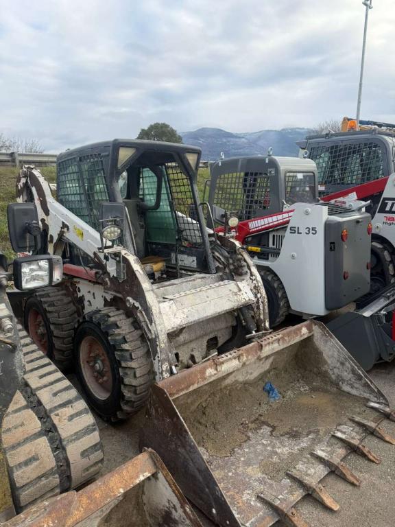 Bobcat S185HF Photo 1