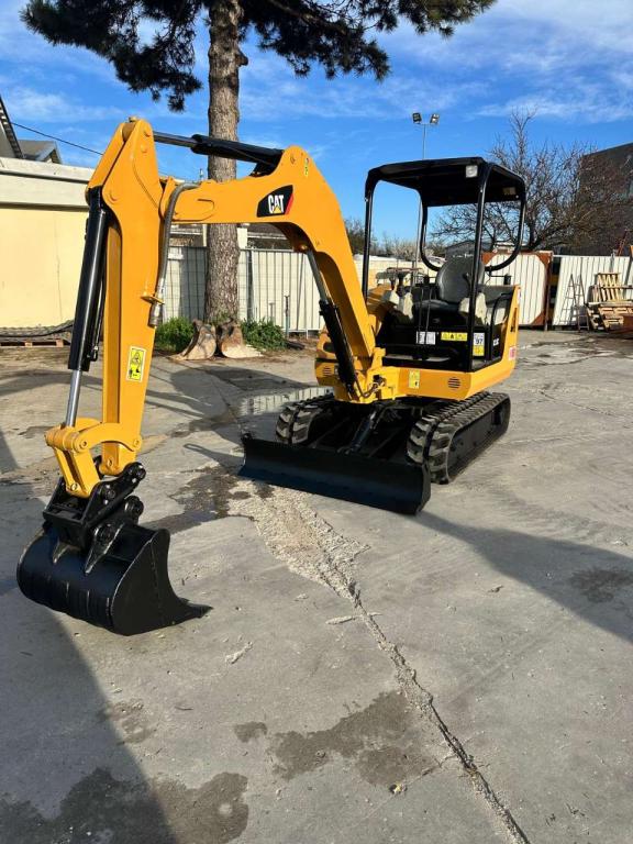 Caterpillar 302.5 C Photo 3
