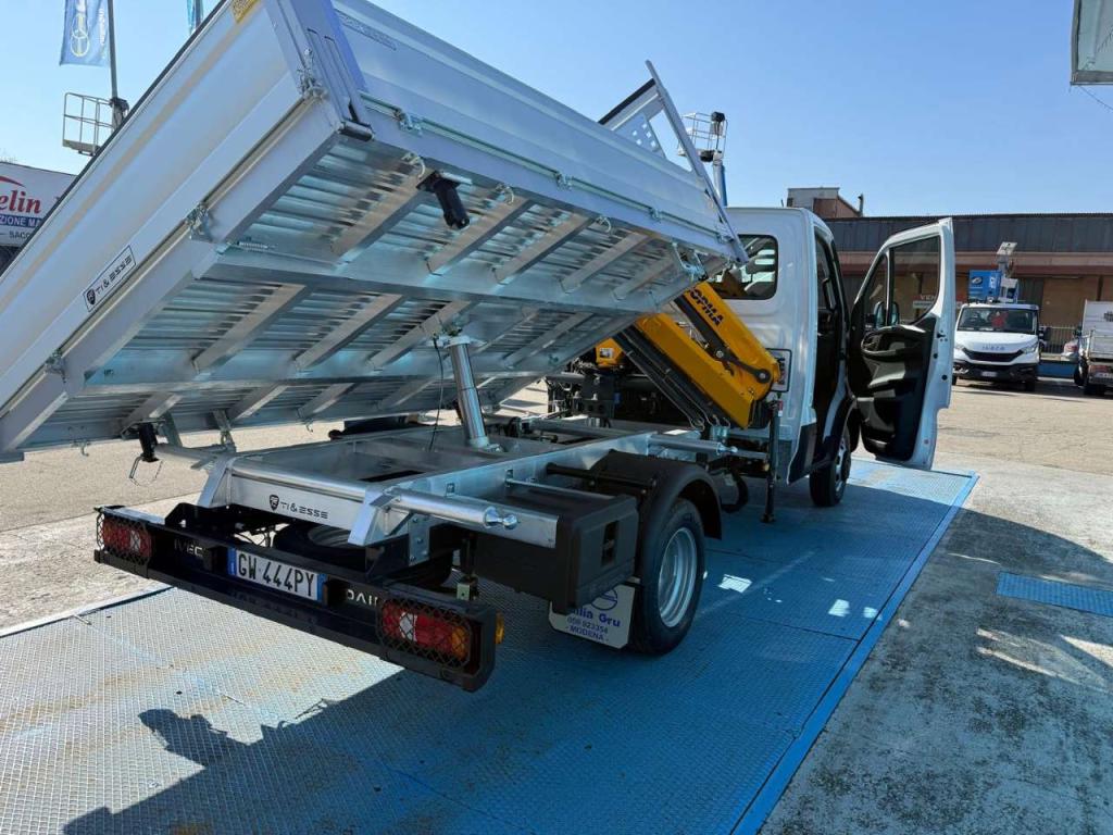 Iveco DAILY 35.160 Photo 3