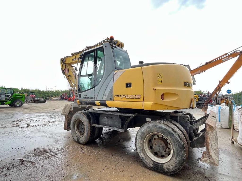 New Holland MH Plus Photo 9