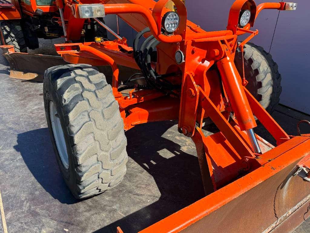 New Holland F106.6A - CE / German Machine / Only 8800 Hours Photo 23